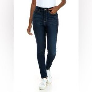 Crown & Ivy Dark Blue Skinny Jeans